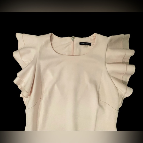 Tommy Hilfiger Dress - Picture 4 of 10